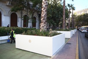 Μεγάλη επιχείρηση αντιγκράφιτι στο κέντρο της Αθήνας - Από Ομόνοια μέχρι Ερμού [εικόνες] - εικόνα 4