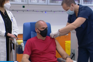 Ράδιο ΜέΡΑ25: Ο Βαρουφάκης ξεκινά το... "ανυπάκουο ραδιόφωνο"