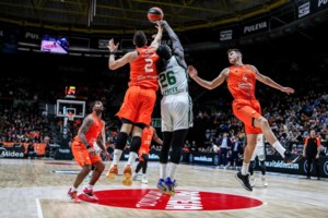 Παναθηναϊκός – Αναντολού Εφές 83-76: "Καθάρισε" με σούπερ Γκριγκόνις