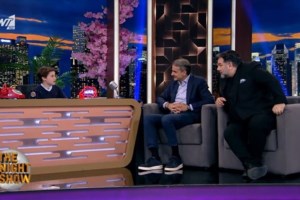 Emily in Paris: Η σειρά που βλέπουν ο Κυριάκος Μητσοτάκης με τη Μαρέβα για να χαλαρώνουν και η απάντηση του Netflix