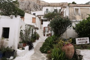 Ενοίκια Σεπτεμβρίου: Ποια "κουρεύονται" υποχρεωτικά και ποια κατόπιν συμφωνίας με τον ιδιοκτήτη [πίνακας]