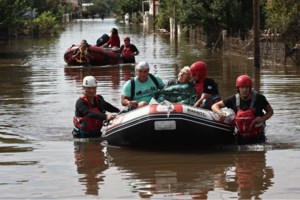 Κακοκαιρία Daniel: Δέκα οι νεκροί στο Θεσσαλικό Κάμπο - Δραματικές διασώσεις και αγωνία στη Λάρισα