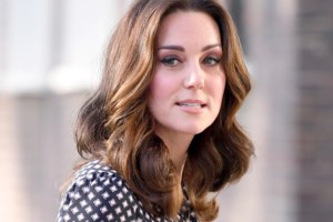 Το παλάτι του Κένσινγκτον διαψεύδει και επικρίνει "ψεύτικους" ισχυρισμούς σχετικά με την υγεία της Κέιτ