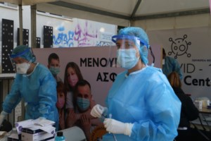 Κορονοϊός: Πώς στην Πάτρα οι αρχές κλείνουν μαγαζιά για παραβίαση μέτρων και τα δικαστήρια τα ανοίγουν ξανά