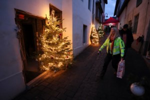 Η μετάλλαξη Όμικρον ακυρώνει το ρεβεγιόν: Οι μεγαλουπόλεις ανά τον κόσμο αναβάλλουν τις φιέστες τους