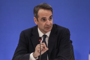 Σακελλαροπούλου: Μέσα στην τραγωδία που έπληξε τον τόπο μας η σημερινή γιορτή αποκτά ιδιαίτερο βάρος - εικόνα 2