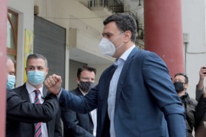 Μετά τους ιδιώτες, ακόμη και συνταξιούχοι γιατροί επιστρατεύονται στα νοσοκομεία