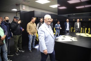 ΑΕΚ: Γλίτωσε από θαύμα ο Δημήτρης Μελισσανίδης- Πήρε φωτιά το ιδιωτικό του αεροπλάνο