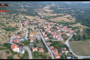 Θρίλερ στη Θήβα: Εκσκαφέας ξέθαψε πτώμα σε κατάσταση αποσύνθεσης μέσα σε χωράφι [εικόνες - βίντεο] - εικόνα 2