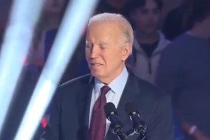 Washington Post: Ο Μπάιντεν δεν θα αντιμετωπίσει ποινική δίωξη για τον τρόπο που χειρίστηκε απόρρητα έγγραφα