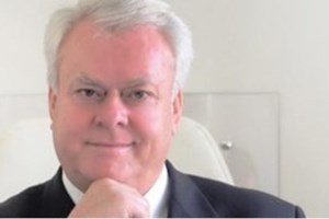 Κέρκυρα: Βγήκε το πόρισμα για τον γιατρό που υποστήριξε ότι παρέλυσε μετά το εμβόλιο του κορονοϊού [βίντεο] - εικόνα 2