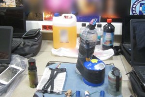 Προθεσμία για να απολογηθούν πήραν οι δύο συλληφθέντες για βόμβα στο σπίτι του Δημήτρη Σταμάτη - εικόνα 2