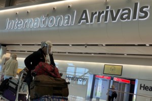 Βρετανία: Μέχρι τον Ιούλιο έξυπνα κινητά θα εντοπίζουν κρουσμάτα του κορονοϊού