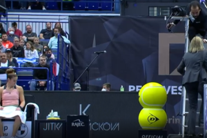 Σάρωσε η Σάκκαρη: Προκρίθηκε στα ημιτελικά της Οστράβα - Εντυπωσιακή νίκη με 2-0 επί της Μαρτίντσοβα