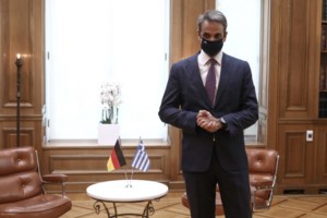 Στη 1 το μεσημέρι η ορκωμοσία των νέων μελών της κυβέρνησης