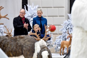 Σαρλίν: Οι φύλακες άγγελοι στο πλευρό της θλιμμένης πριγκίπισσας του Μονακό - "Νιώθω λιγότερο πόνο" - εικόνα 4