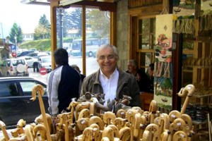 Θεσσαλονίκη: Πρόσφυγας ζωγραφίζει την ιστορία του σε πακέτα τσιγάρων [εικόνες] - εικόνα 2