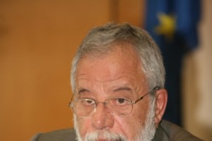 Νέο ακίνητο του Καρούζου στο κέντρο της Γλυφάδας βγαίνει σε πλειστηριασμό - εικόνα 2