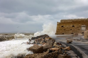 Κακοκαιρία "Gaia": Προβλήματα στην Ήπειρο - Κατολίσθηση παρέσυρε δύο σπίτια στους Μελισσουργούς - εικόνα 2