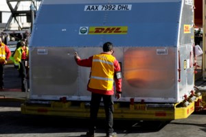 ΠΟΥ: "Η συσσώρευση εμβολίων τροφοδοτεί την πανδημία" - Τα 3 προβλήματα που δημιουργεί