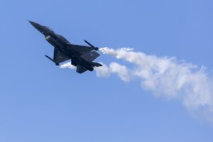 Θεσσαλονίκη: Εντυπωσιακές εικόνες από τη δοκιμαστική παρέλαση για την 28η Οκτωβρίου