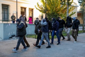 Φάμπρικα ελληνοποιήσεων: Από το κύκλωμα "ψώνισε" ταυτότητα ο Αλβανός που δολοφονήθηκε σε βενζινάδικο της Νίκαιας