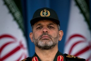 Πόλεμος στη Μέση Ανατολή: Πώς θα επαναπατριστούν οι Έλληνες από τα Εμιράτα