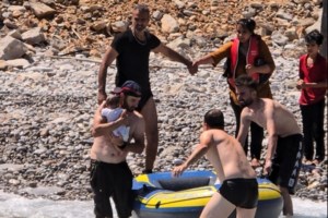 Τήλος: Οι λιμενικοί έσωσαν 100 μετανάστες και μια τουρίστρια φώναζε "Πετάξτε τους στη θάλασσα" - Η αποστομωτική απάντηση της δημάρχου