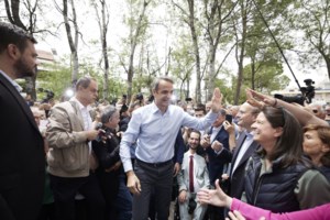 Γιατί όλοι οι πολιτικοί αρχηγοί περιοδεύουν στη Μακεδονία - Οι εθνικιστές στα Σκόπια... ανακατεύουν την τράπουλα - εικόνα 3