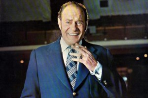 Σωτήρης Μουστάκας: 15 χρόνια χωρίς το τεράστιο ταλέντο του - Το πάθος για τον τζόγο και το... Όσκαρ - εικόνα 6