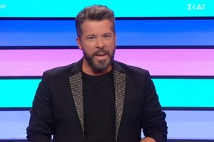 Στο νοσοκομείο η Ναταλί Κάκκαβα: Η φωτογραφία στο κρεβάτι με τα σωληνάκια