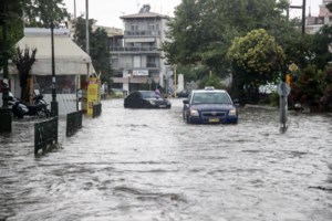 Με κακοκαιρία ξεκινά η εβδομάδα - Πού θα "χτυπήσουν" τα έντονα φαινόμενα - εικόνα 2