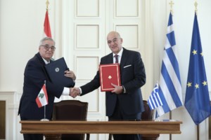 Συρία: Ισραηλινές πυραυλικές επιθέσεις ενάντια σε αεροπορική βάση - Δύο στρατιωτικοί νεκροί