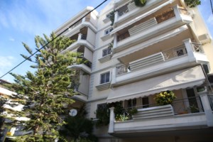 Μοσχάτο: Τι δείχνει το βίντεο που βρέθηκε στο κινητό της 47χρονης - Προσπαθούσε να πνίξει τον λογιστή - εικόνα 2