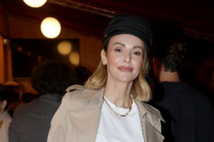 Τζένη Καζάκου: Η σπάνια κοινή εμφάνιση με τους γονείς της Τάνια Τρύπη και Κωνσταντίνο Καζάκο - εικόνα 7