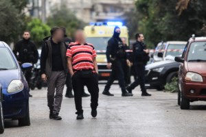 Νίκαια: Έκαναν έξωση στον 64χρονο και αυτός έλεγε "πρώτα θα φάω"- Έρευνα αν υπήρχε απόφαση για εγκλεισμό σε ψυχιατρείο - εικόνα 2