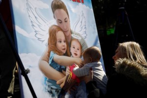 Ισραήλ: ΙΧ έπεσε πάνω σε πλήθος, 10 τραυματίες, οι δύο σοβαρά- Νεκρός ο Παλαιστίνιος, ήταν παντρεμένος με Αραβο-Ισραηλινή