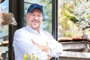 Άννη Ηλιοπούλου, πώς άντεξαν για 30 χρόνια οι Χρυσοί Σκούφοι;