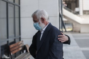 Δίκη Φιλιππίδη: Ένταση στο δικαστήριο πριν την κατάθεση της δεύτερης καταγγέλλουσας - Διακόπηκε η διαδικασία - εικόνα 2