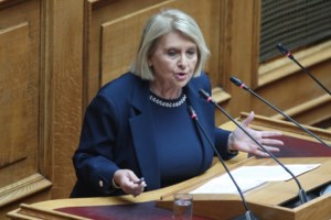 Ενταση στον αέρα: Η Σοφία Βούλτεψη διέκοπτε συνεχώς την Ευαγγελία Λιακούλη - "Συμπεριφέρεστε σαν γειτόνισσα στο μπαλκόνι"