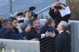 Ελεύθερος ο Νίκος Παπαδόπουλος: Δεν αποτελούν κακούργημα οι βανδαλισμοί στην Πινακοθήκη - Τα πρώτα λόγια του βουλευτή της Νίκης - εικόνα 4