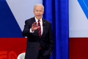 Μετάλλαξη Δέλτα: Αποτελεσματικές οι δύο δόσεις Pfizer ή AstraZeneca