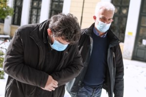 Κάτω Πατήσια: Νέα επίθεση με μπογιές στην εκκλησία που λειτουργούσε ο ιερέας που κατηγορείται για βιασμό [Εικόνες] - εικόνα 4