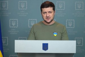 "Ώρα μηδέν" για τη Μαριούπολη: Εξέπνευσε το τελεσίγραφο Πούτιν - Για "επιχείρηση ρώσων αλεξιπτωτιστών" μιλά το Κίεβο - εικόνα 2