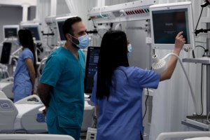 Κορονοϊός: Πέφτουν τα νέα κρούσματα - 804 στην Αττική και 140 στη Θεσσαλονίκη - εικόνα 3