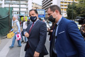 Γεωργιάδης για την ανατίμηση στις μάσκες: "Το πρόστιμο που θα μπει δεν θα το έχετε ξαναδεί" - εικόνα 3