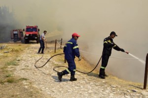 Μητσοτάκης: Διευρυμένη σύσκεψη τη Δευτέρα στην Πολιτική Προστασία για τις φωτιές στην Αττική - εικόνα 2