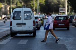 Η πρώτη σκληρή σύγκρουση Σκυλακάκη - Αχτσιόγλου: "Απειλεί με νέα Μνημόνια" - "Εχετε άγνοια" - εικόνα 2