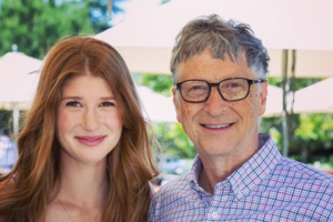 Εμβόλιο Pfizer: Αντίθετος με το κενό των 12 εβδομάδων μεταξύ των δύο δόσεων ο δημιουργός του - εικόνα 2