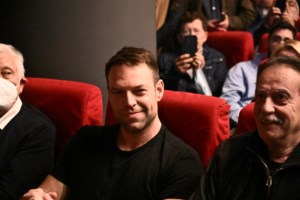 Ο "απόλυτος αιφνιδιασμός" από τον Κασσελάκη: Η ενόχληση της Αχτσιόγλου και η "απάντηση" στην ερώτηση "Απέναντι στον Μητσοτάκη, ποιος;" - εικόνα 3